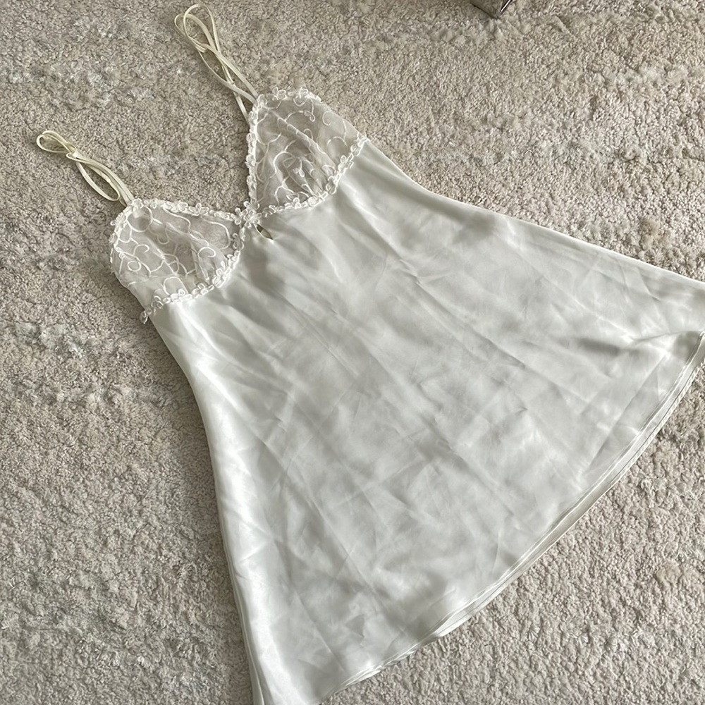 La Senza Satin & Lace Chemise